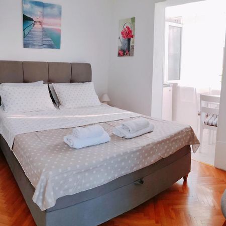 Studio Bobo Rovinj Exterior foto